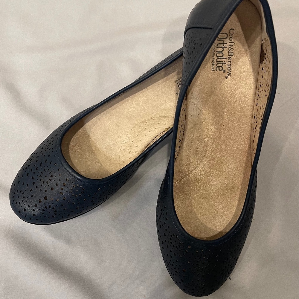 Ortholite by Croft & Barrow navy blue flats